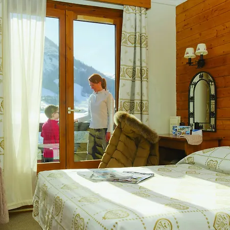 Hotel Bleues Les Du Prariand 3*